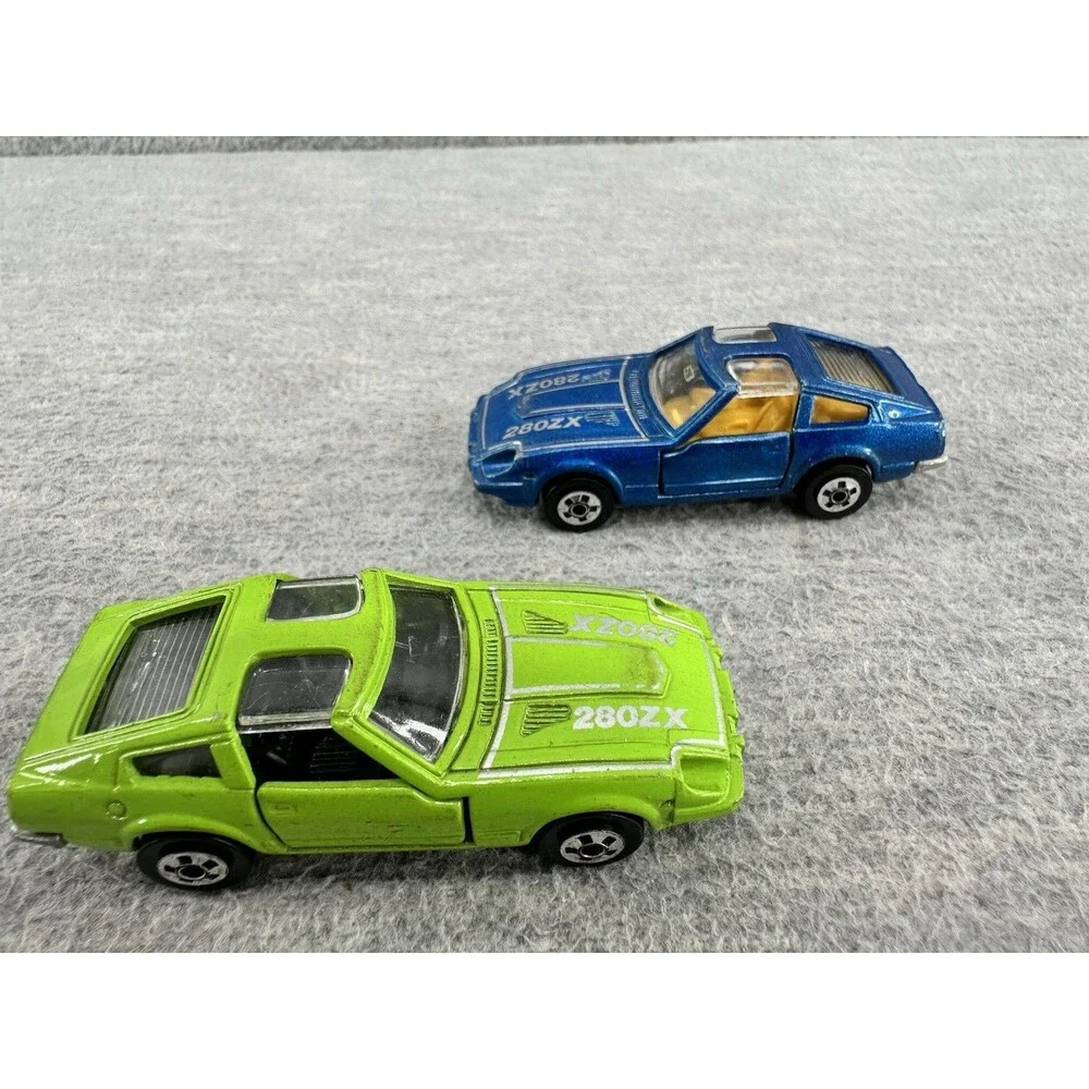 ROAD CHAMPS Die Cast #44 Datsun 280zx 82 Car Lot of 2 T5